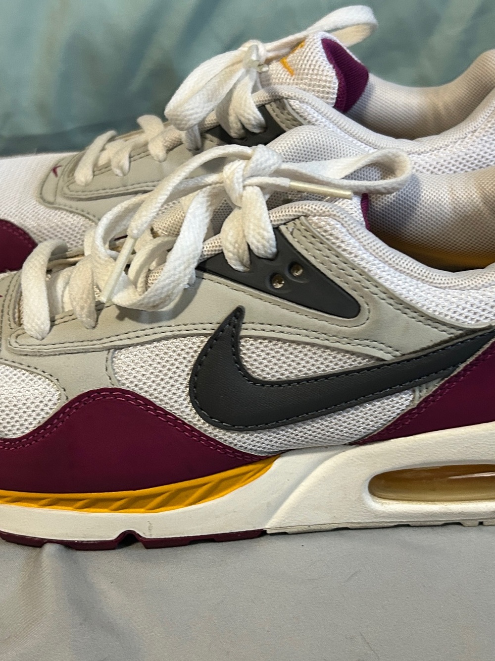 Nike Women’s White Gray Burgundy Sneakers with Yellow Accents - Picture 3 of 5